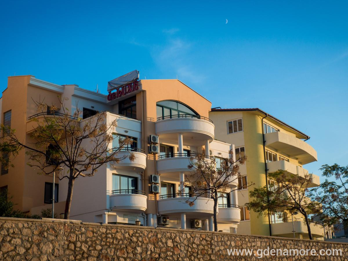 DeLux Apartmani, privatni smeštaj u mestu Dobre Vode, Crna Gora - PB130169